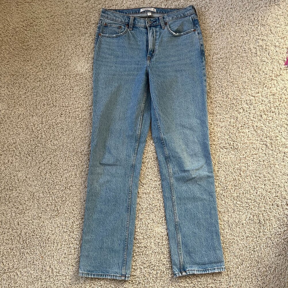 Abercrombie Straight Mid-Rise Curve Love Jeans Sz 27